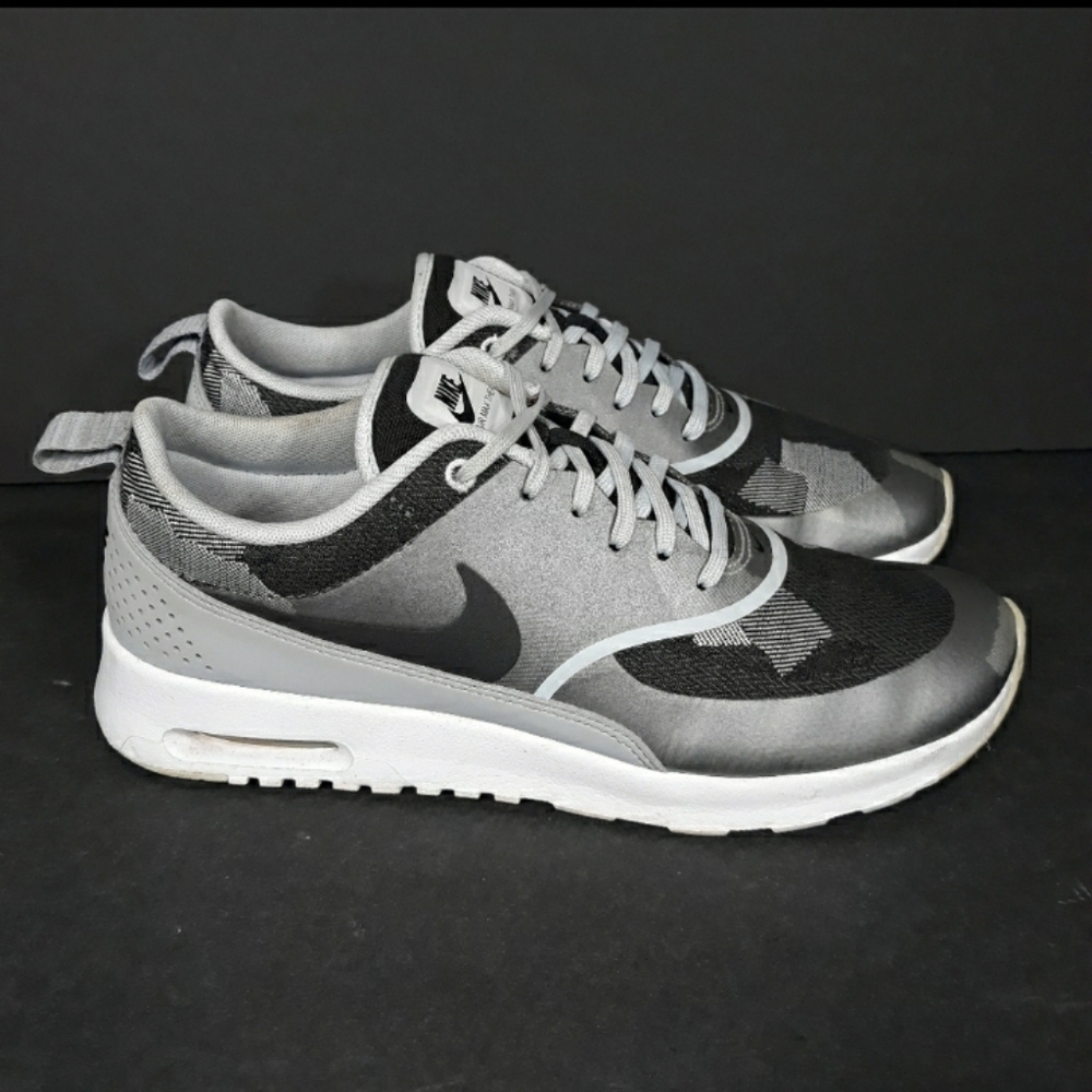 Nike Air Max Camo Sneakers Sz 9.5